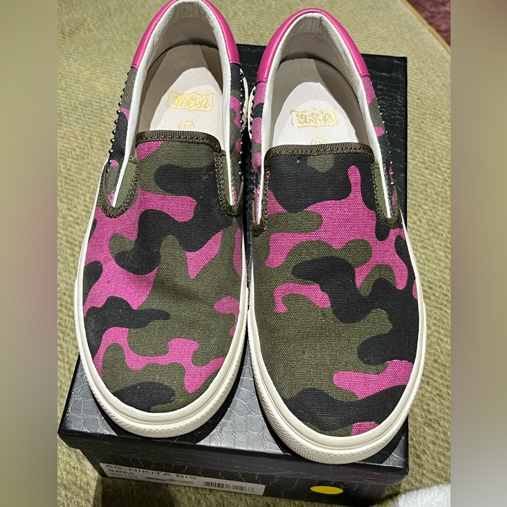 ASH Footwear Pink/Olive camo slip on sneakers. Size 38